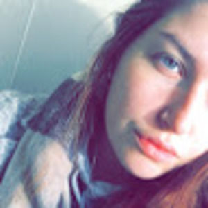 Meet your Posher, Issy